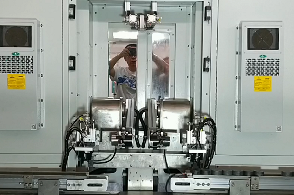 擺幅式自動(dòng)上下料雙主軸數(shù)控車床